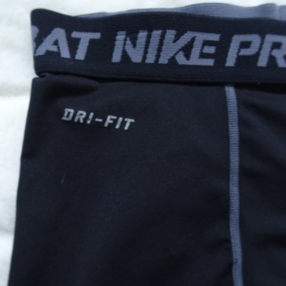 Men's Nike Pro Combat Black Shorts Size Medium - Picture 3 of 8